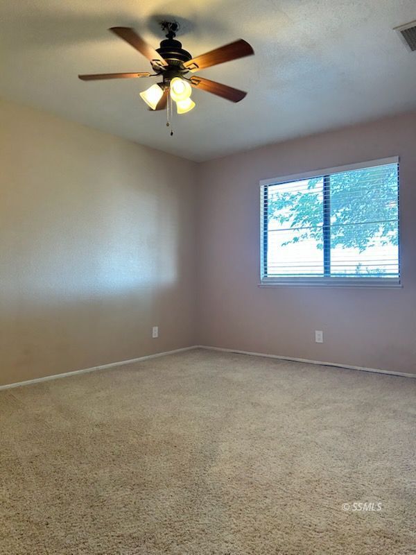932 West Graaf Avenue Ridgecrest, CA 93555 - Photo 6 of 13