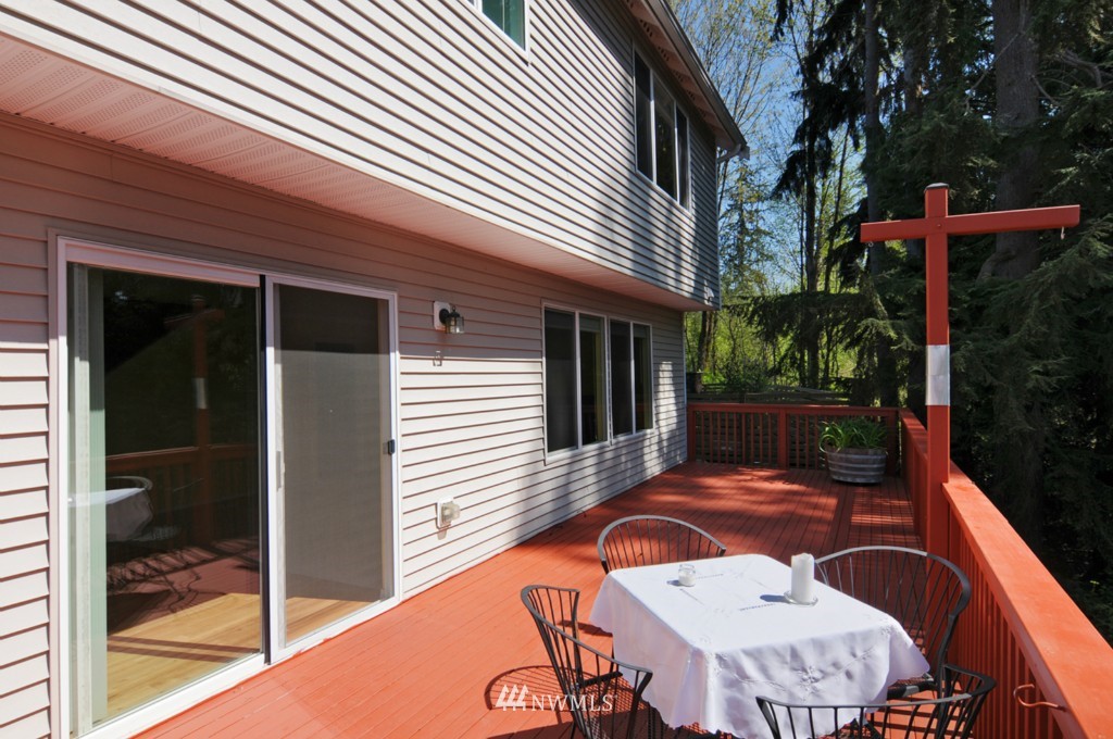 2526 Stafford Way Bothell, WA 98012 - Photo 10 of 11
