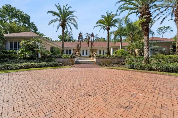 $1,450,000 | 2300 North Scenic Highway, Unit 104, Lake Wales, FL 33898