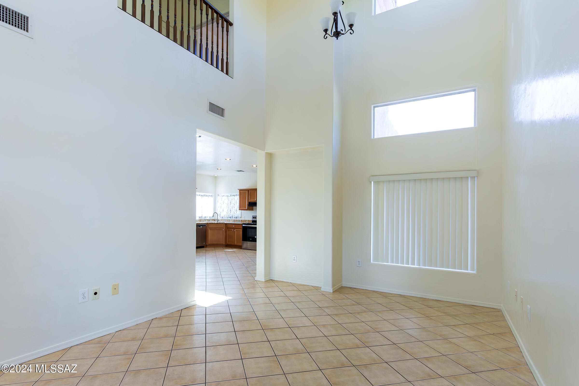 293 Paseo Mascota Rio Rico, AZ 85648 - Photo 4 of 34