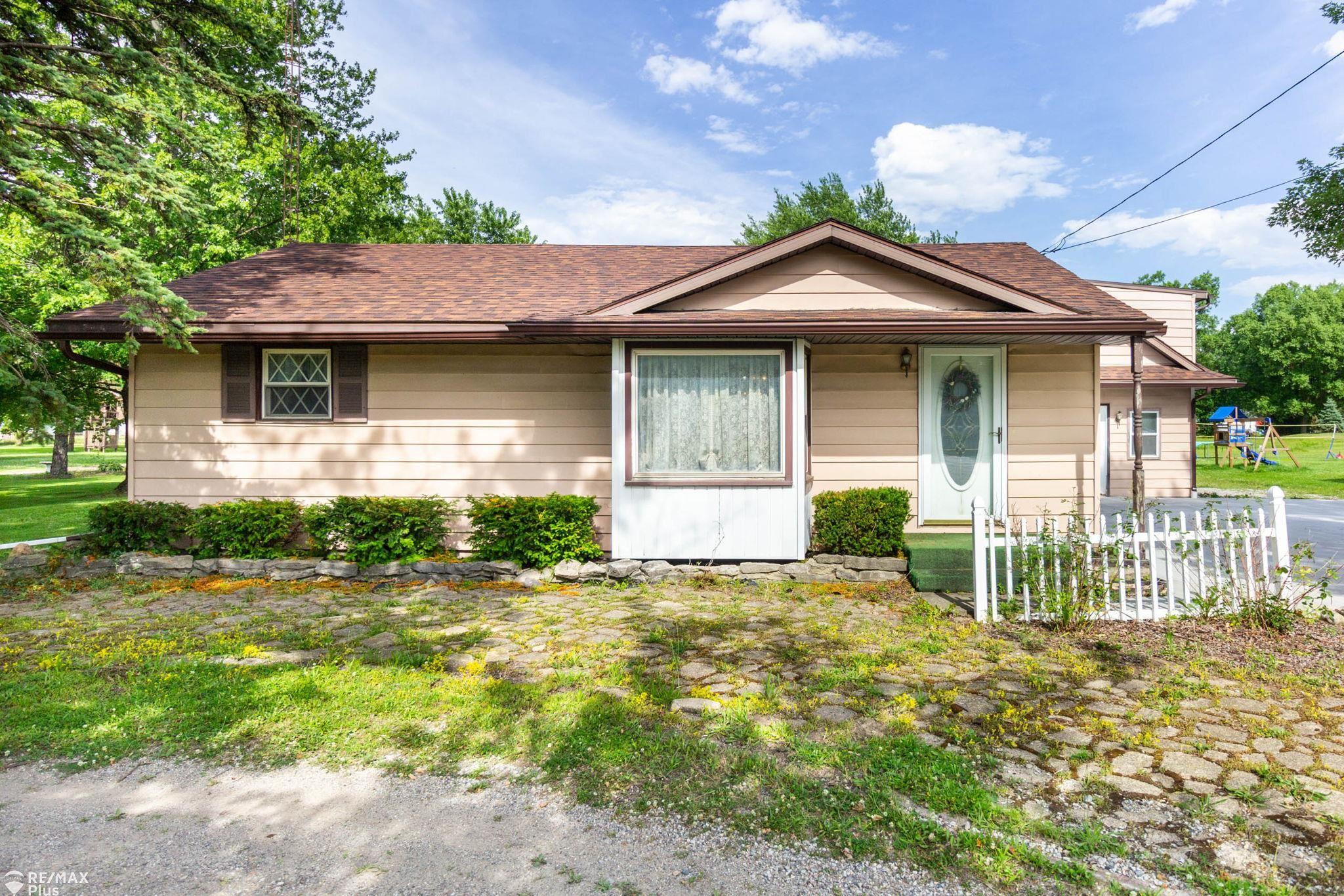 3350 North Belsay Road Flint, MI 48506 - Photo 1 of 44