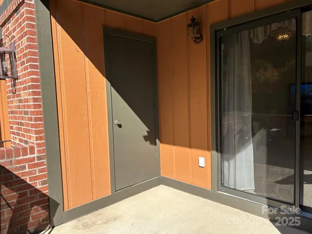 a view of an entryway