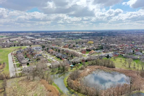$600,000 | 16200 Kingsport Road, Orland Park, IL 60467