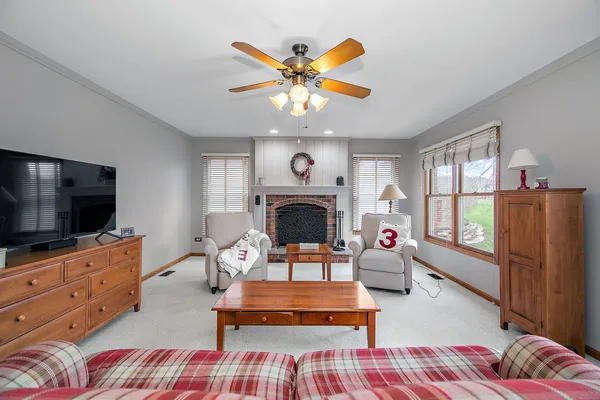 $600,000 | 16200 Kingsport Road, Orland Park, IL 60467