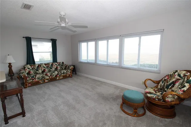 $1,850 | 1015 Harefield Circle, Unit 52, Sun City Center, FL 33573