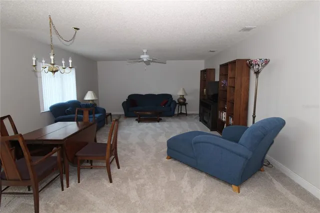 $1,850 | 1015 Harefield Circle, Unit 52, Sun City Center, FL 33573