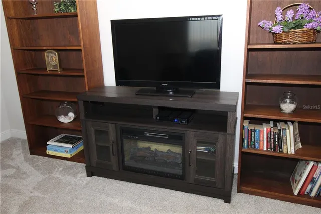 $1,850 | 1015 Harefield Circle, Unit 52, Sun City Center, FL 33573