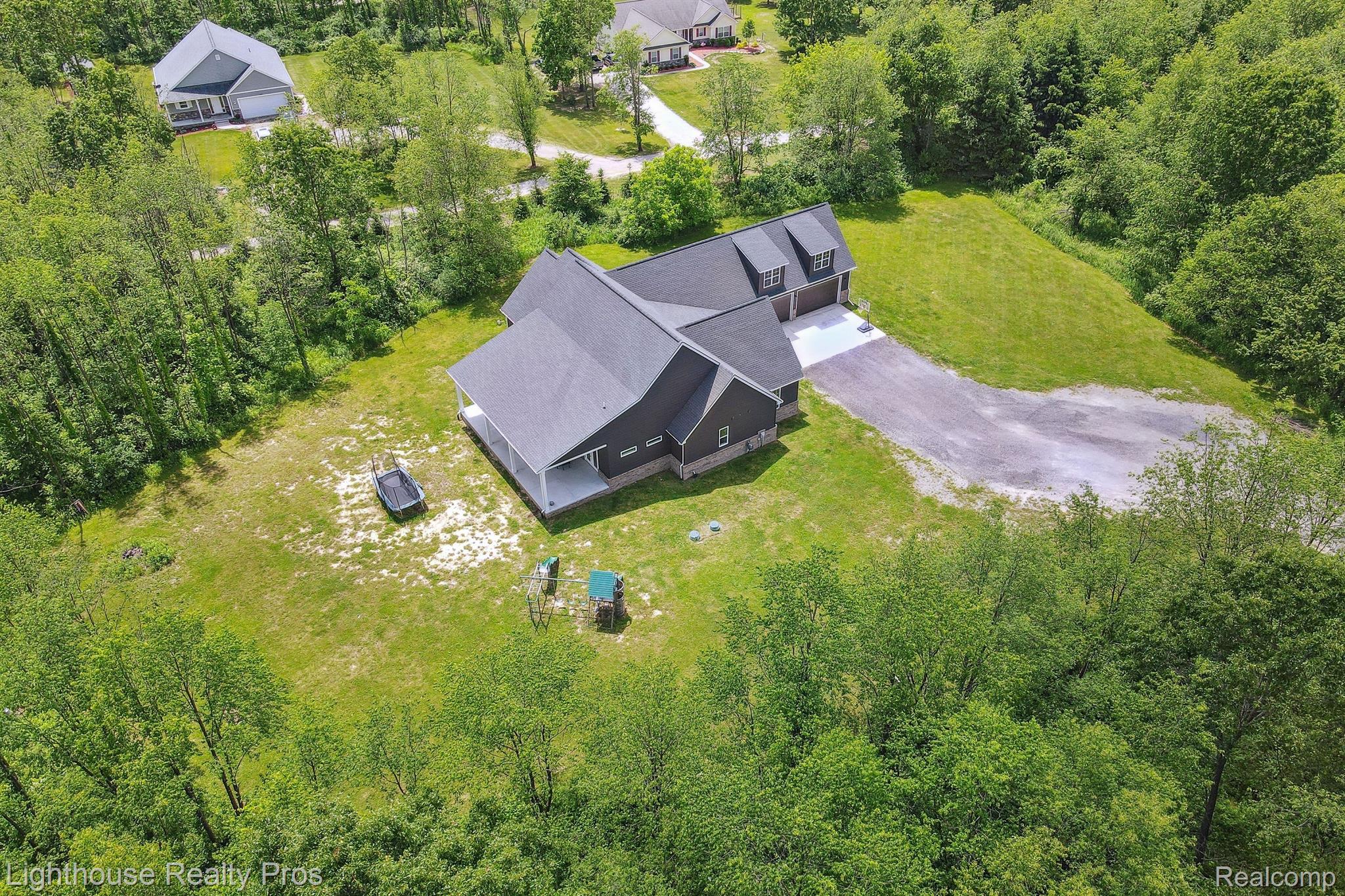 1490 Argentine Road Howell, MI 48843 - Photo 54 of 57 Gallery Image 54
