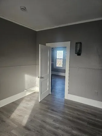 $1,850 | 170 Buffinton Street, Unit 3, Fall River, MA 02721