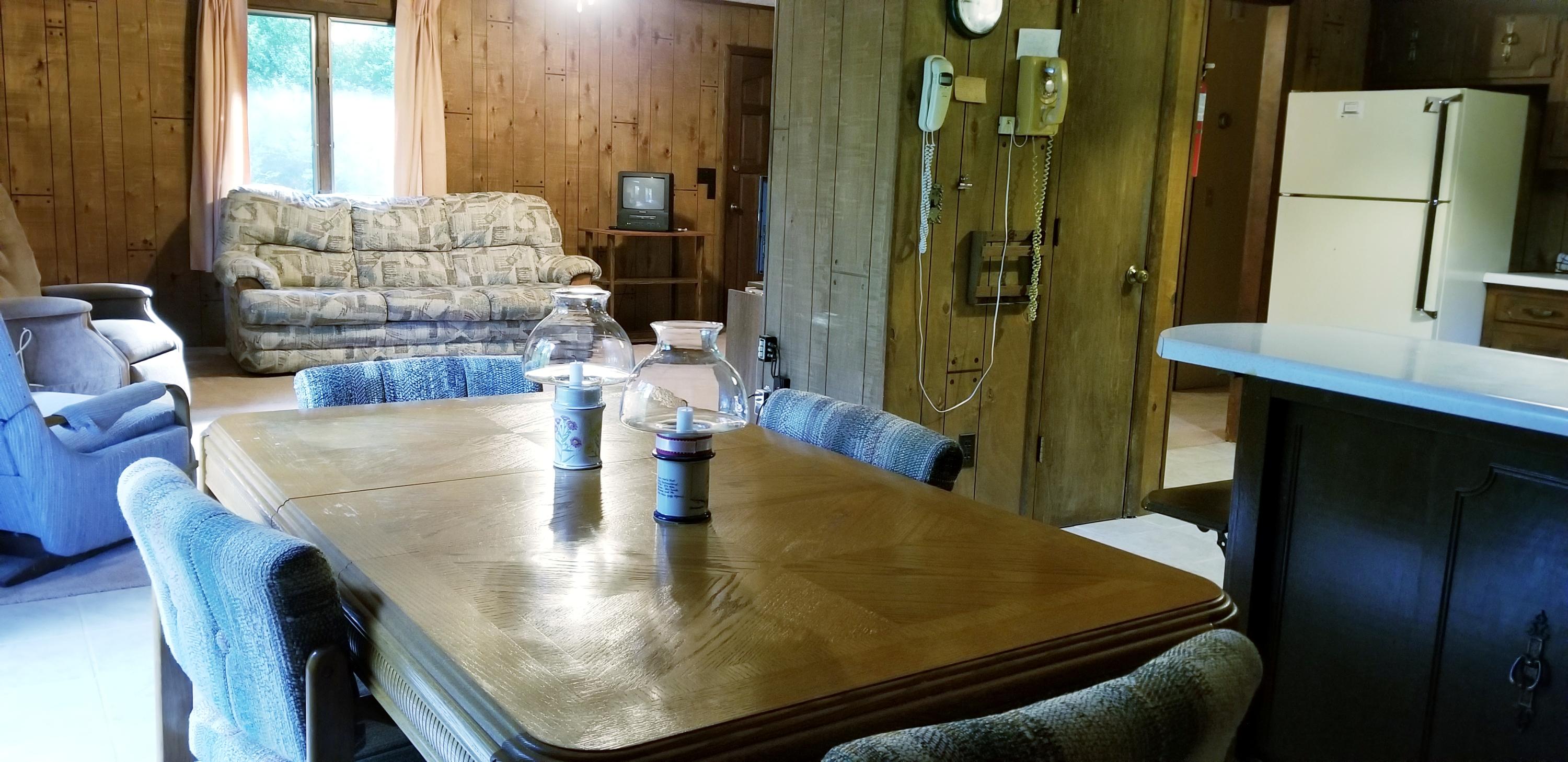 101 White Pine Road Hampton, TN 37658 - Photo 10 of 19 101 White Pine Rd Dining Area