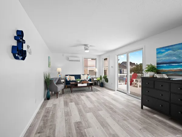 $365,000 | 10454 North 800 East, Syracuse, IN 46567