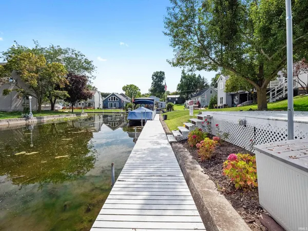 $365,000 | 10454 North 800 East, Syracuse, IN 46567