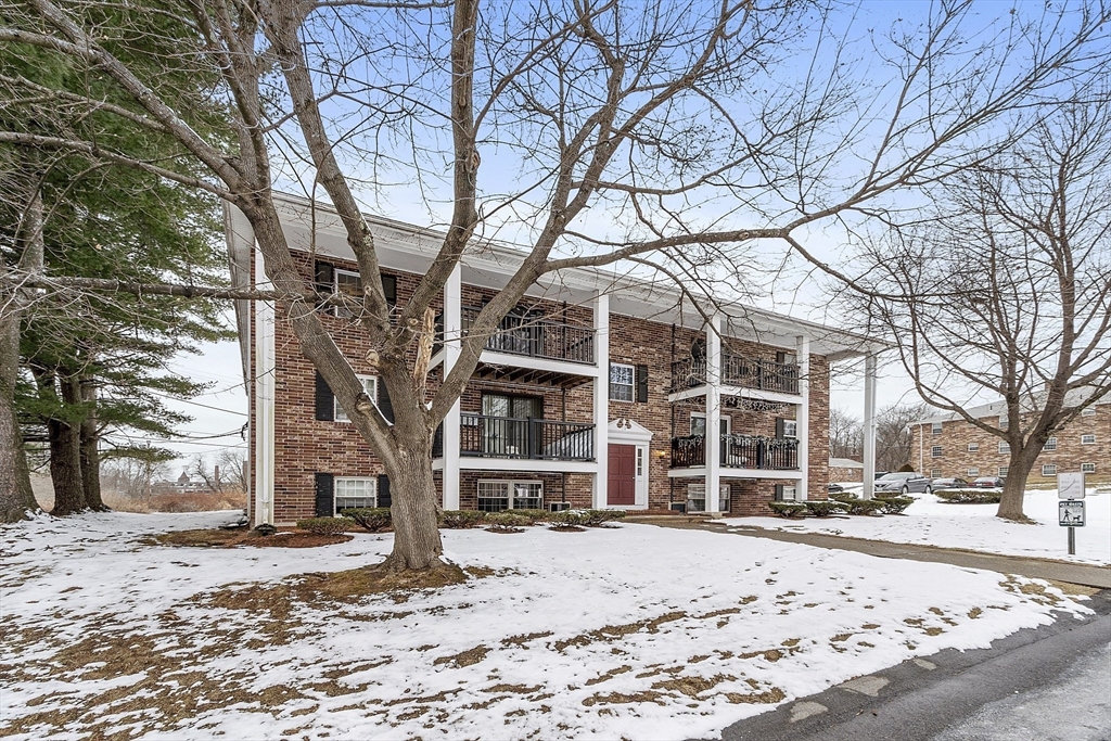2 Walker Road, Unit 7 North Andover, MA 01845 - Photo 16 of 22 Gallery Image 16