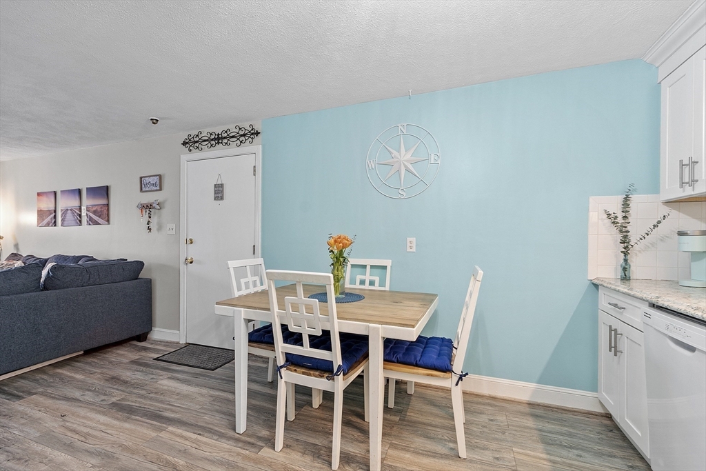 2 Walker Road, Unit 7 North Andover, MA 01845 - Photo 5 of 22 Gallery Image 5