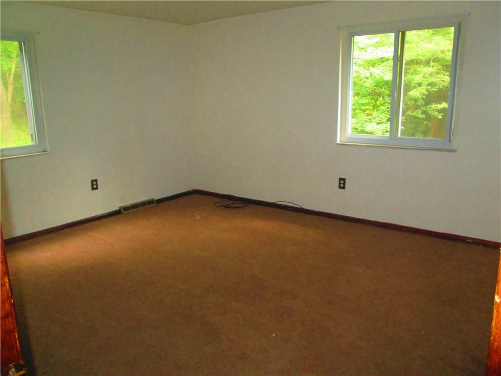 118 Greenhill Road Pittsburgh, PA 15237 - Photo 17 of 20 Gallery Image 17