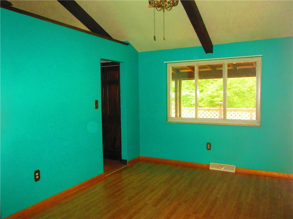 118 Greenhill Road Pittsburgh, PA 15237 - Photo 10 of 20 Gallery Image 10