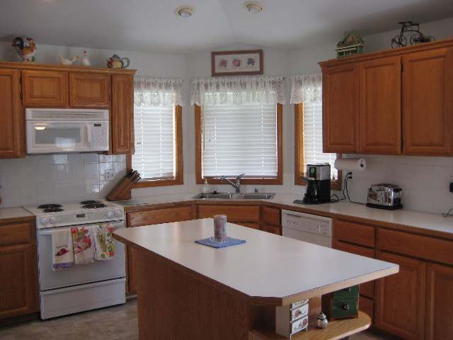 4524 East Woodglen Road Mead, WA 99021 - Photo 4 of 9 Gallery Image 4