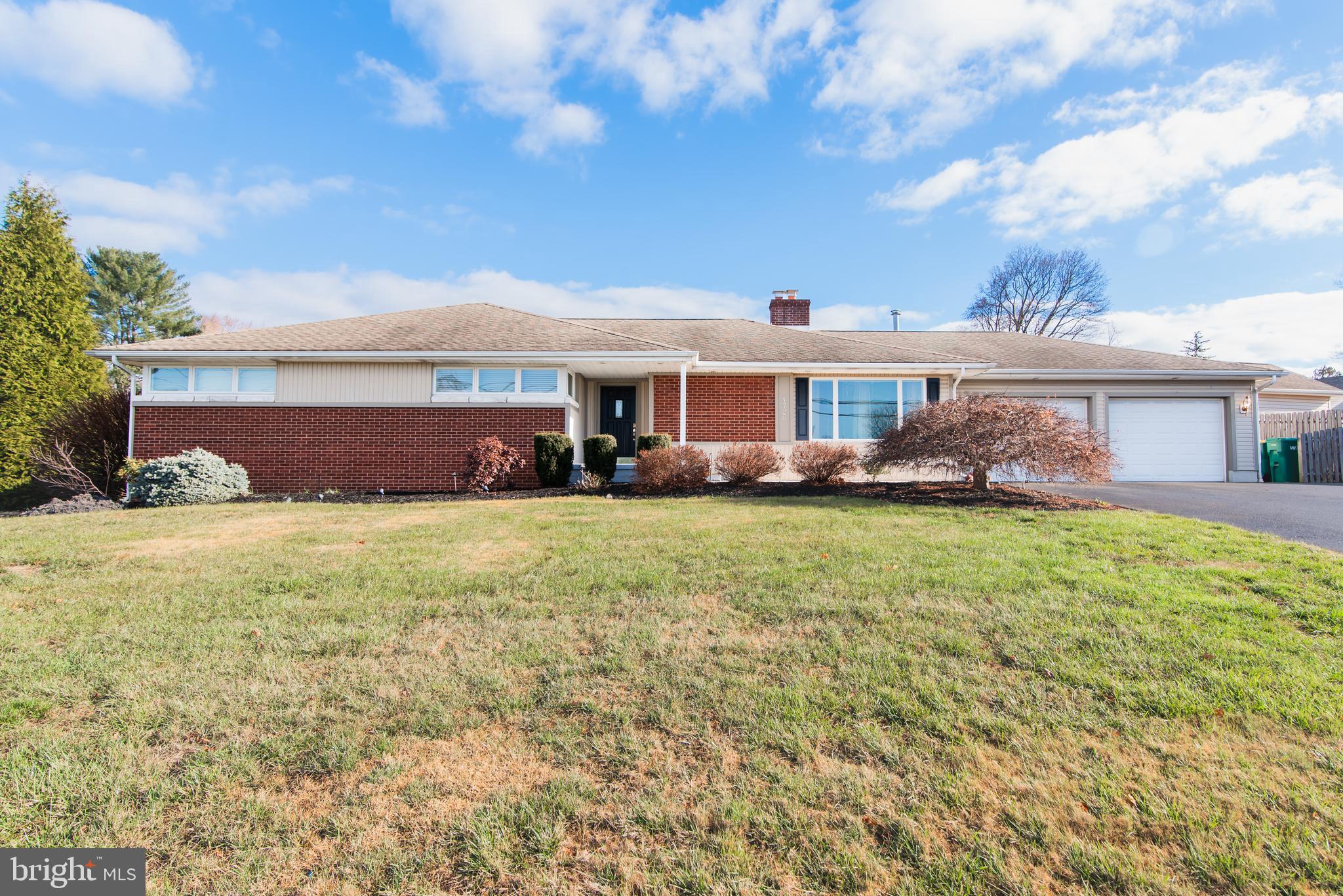 1725 Durham Road Langhorne, PA 19047 - Photo 2 of 52