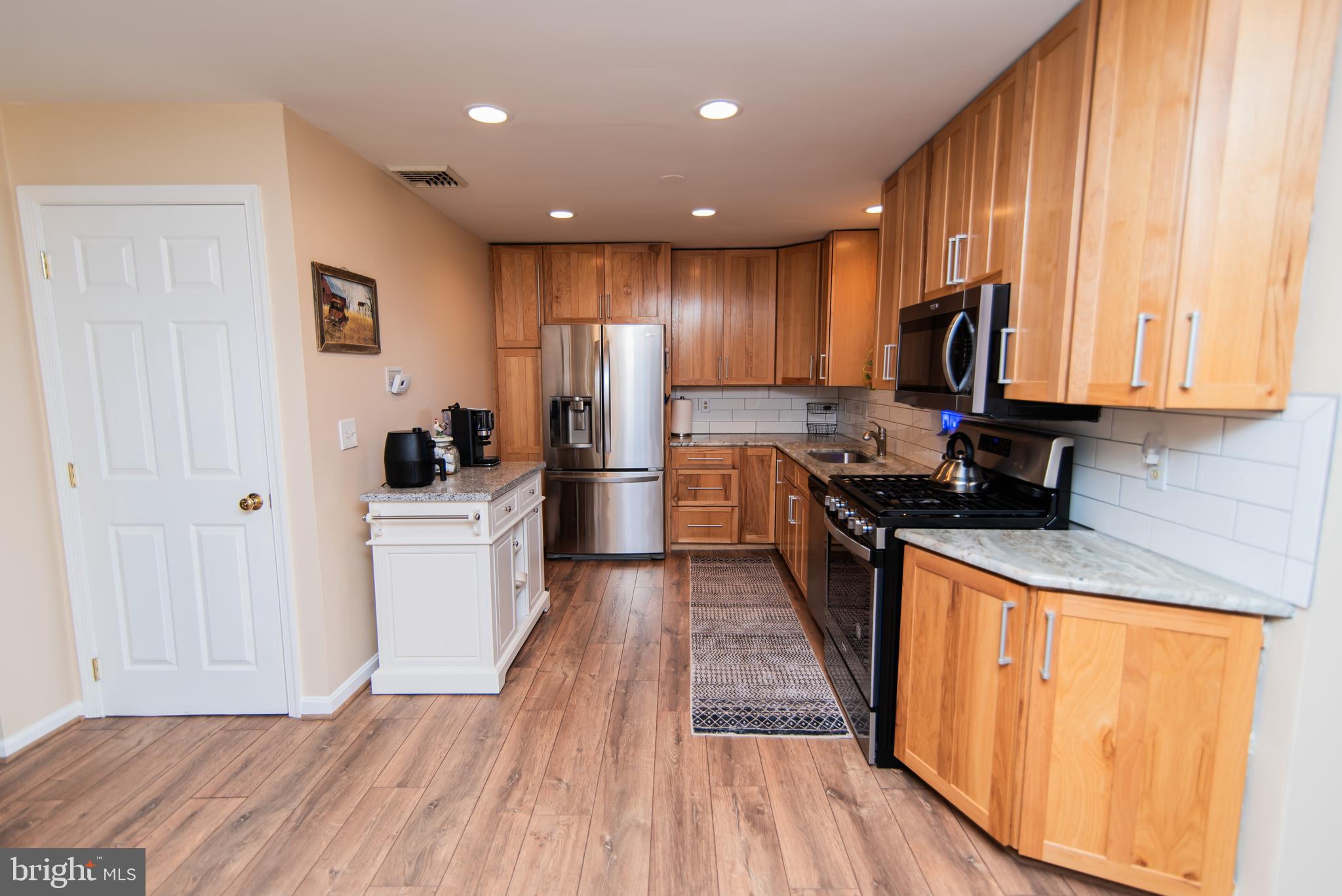 1725 Durham Road Langhorne, PA 19047 - Photo 22 of 52