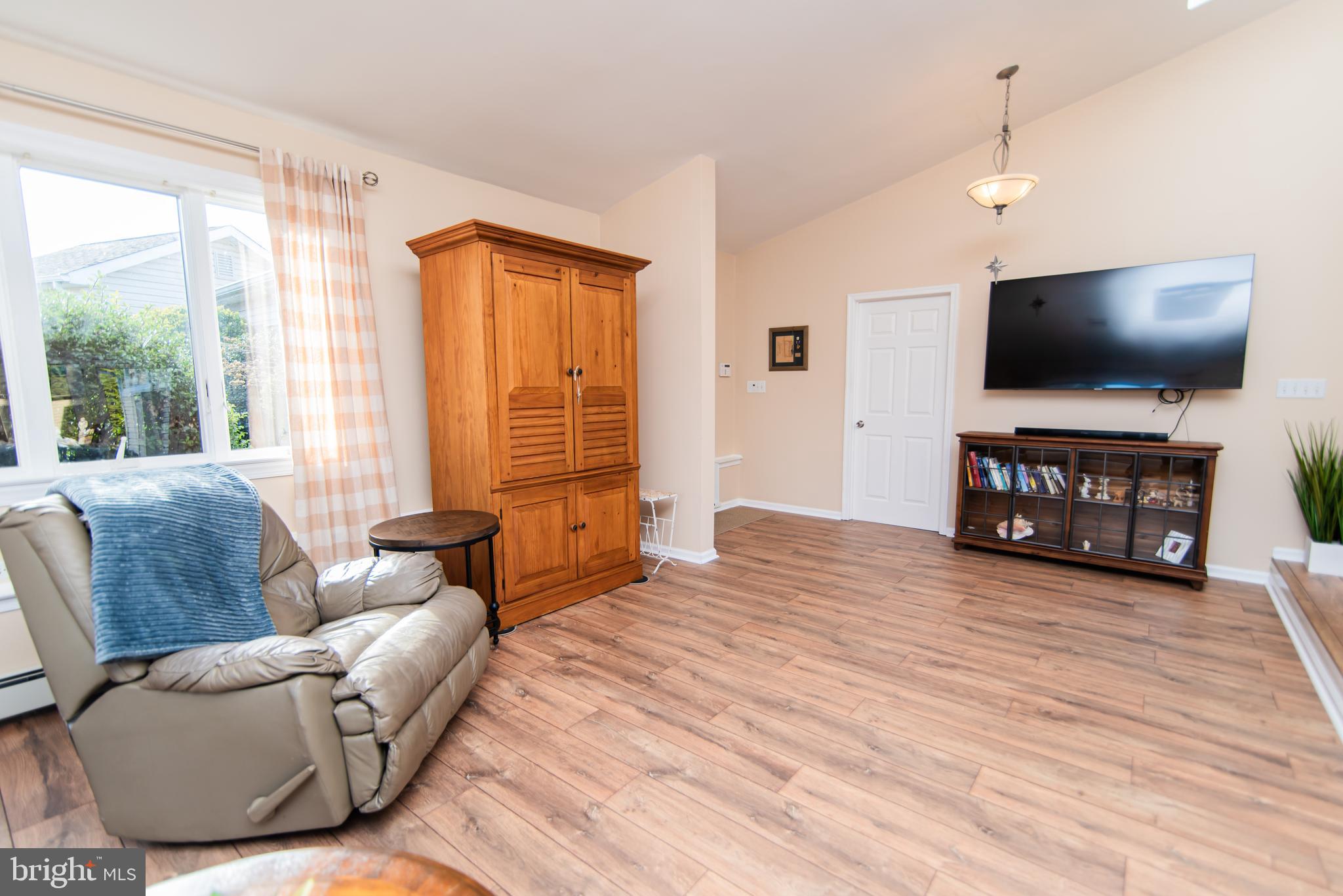 1725 Durham Road Langhorne, PA 19047 - Photo 28 of 52