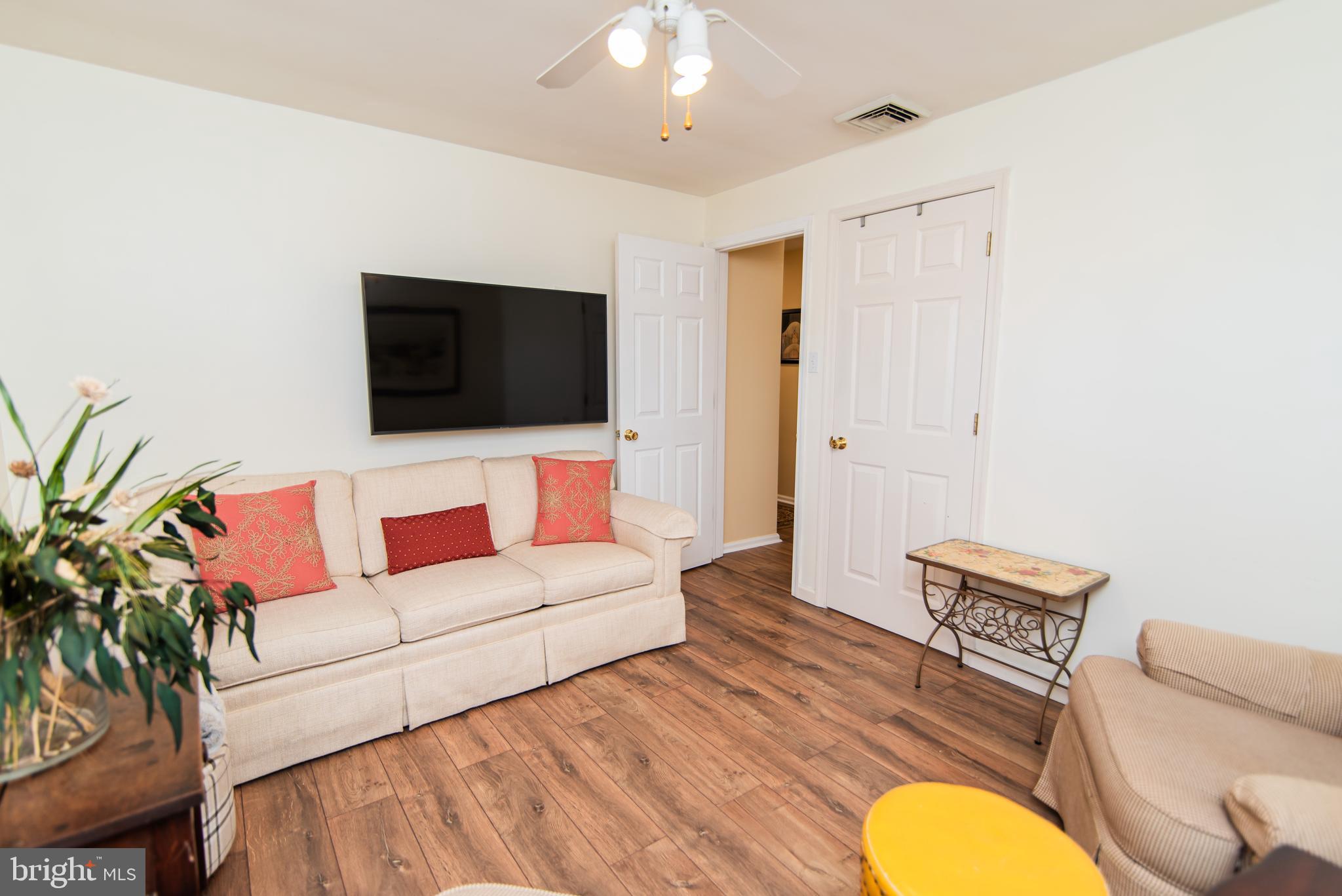 1725 Durham Road Langhorne, PA 19047 - Photo 41 of 52