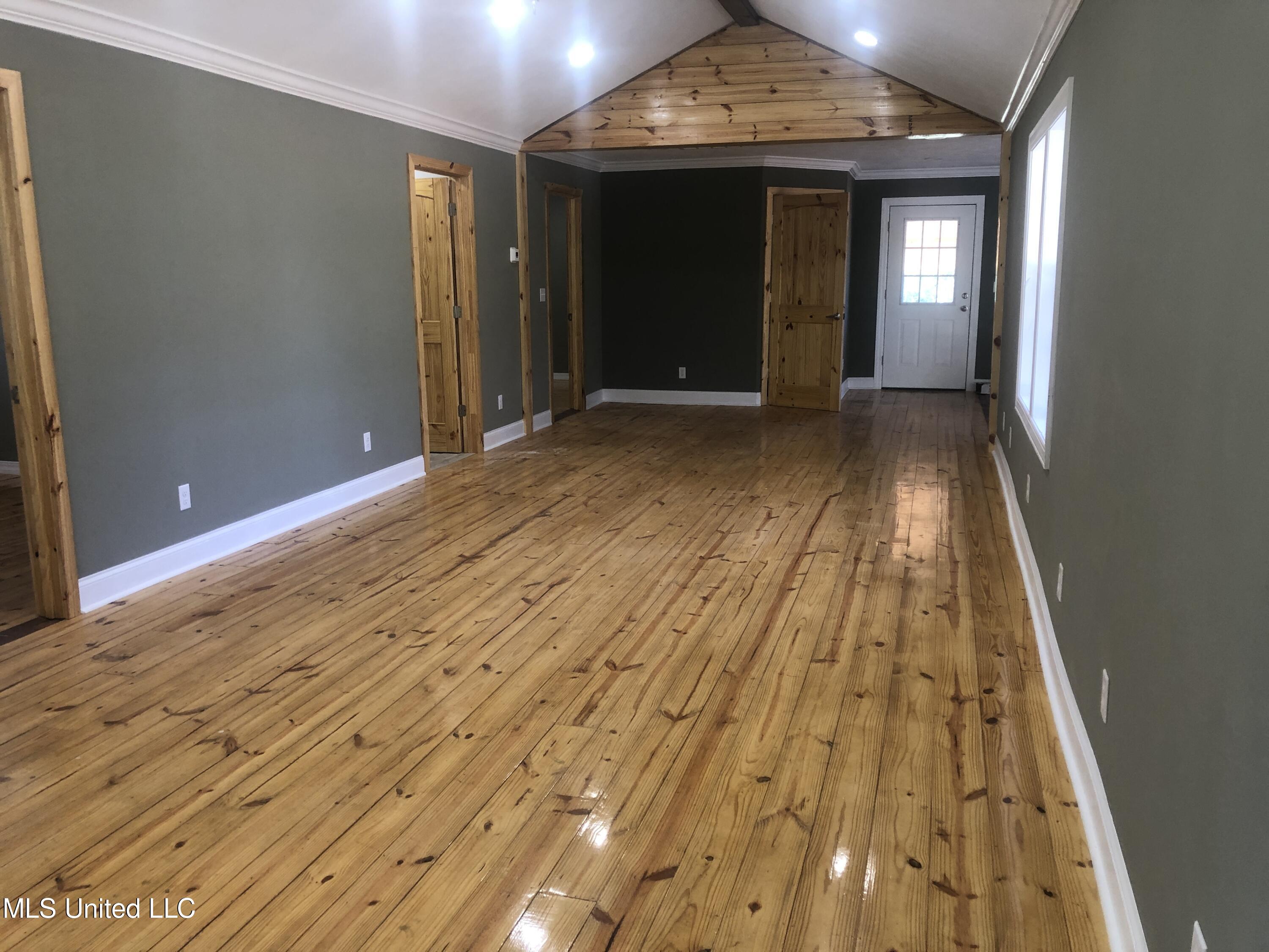 401 Price Road Carthage, MS 39051 - Photo 1 of 29 IMG_7007