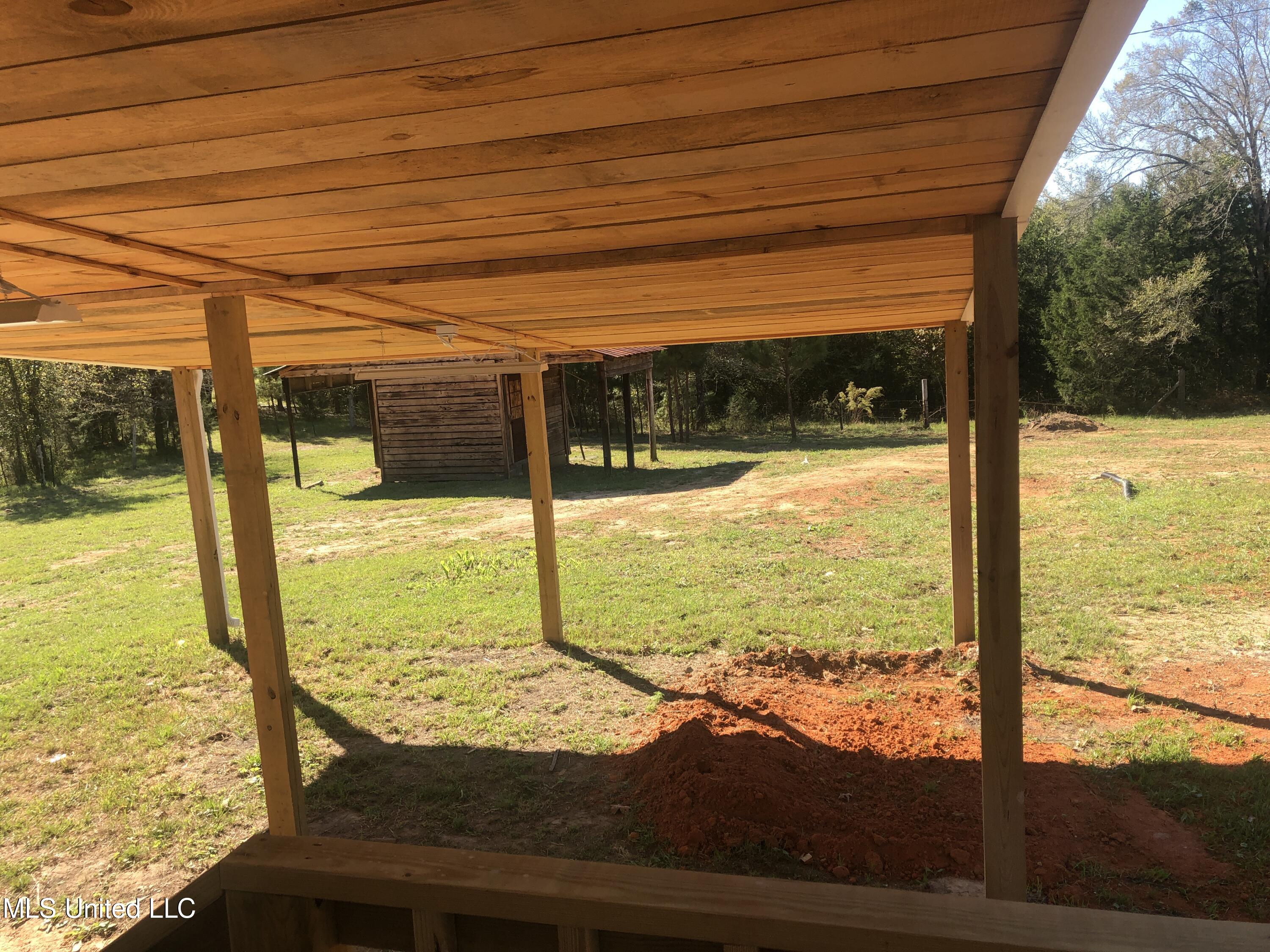 401 Price Road Carthage, MS 39051 - Photo 21 of 29 IMG_7026