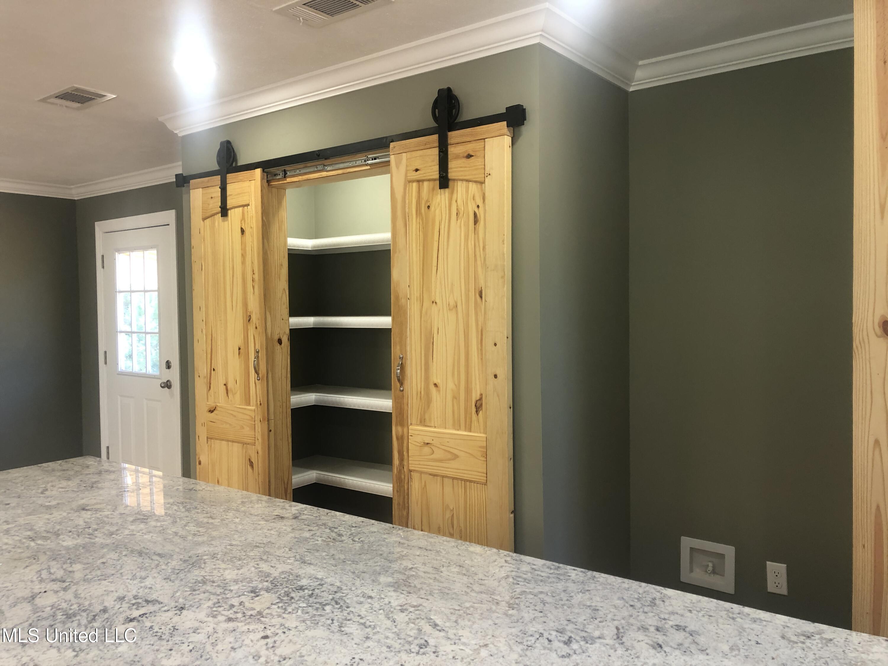401 Price Road Carthage, MS 39051 - Photo 6 of 29 IMG_7015