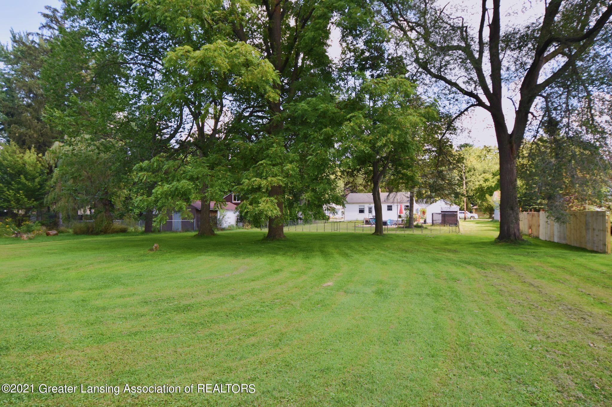 606 Stoner Road Lansing, MI 48917 - Photo 28 of 30 10