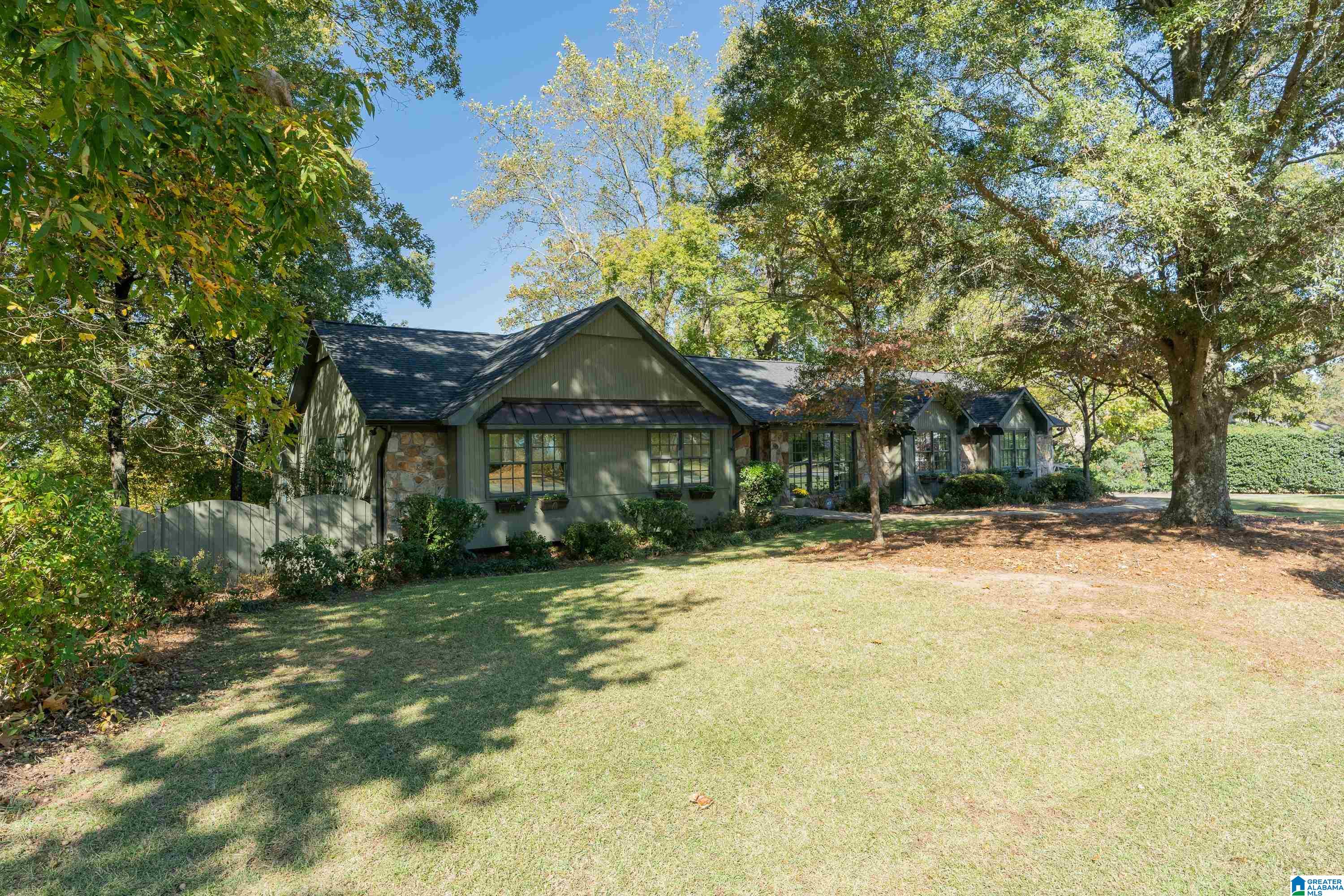 122 Shades Crest Road Birmingham, AL 35226 - Photo 2 of 50