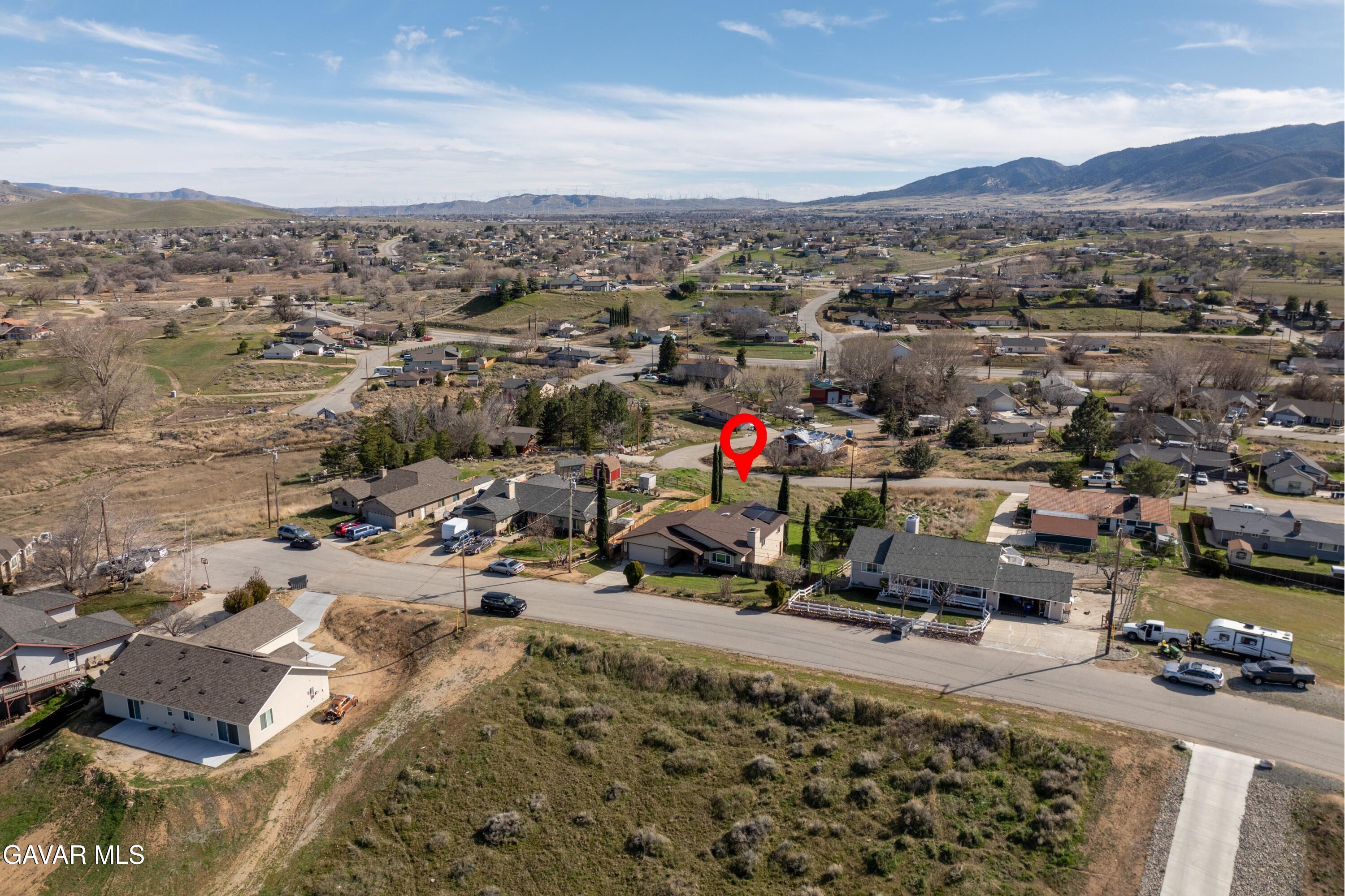 20812 Quail Springs Road Tehachapi, CA 93561 - Photo 19 of 30 25-DJI_0841-HDR-Edit