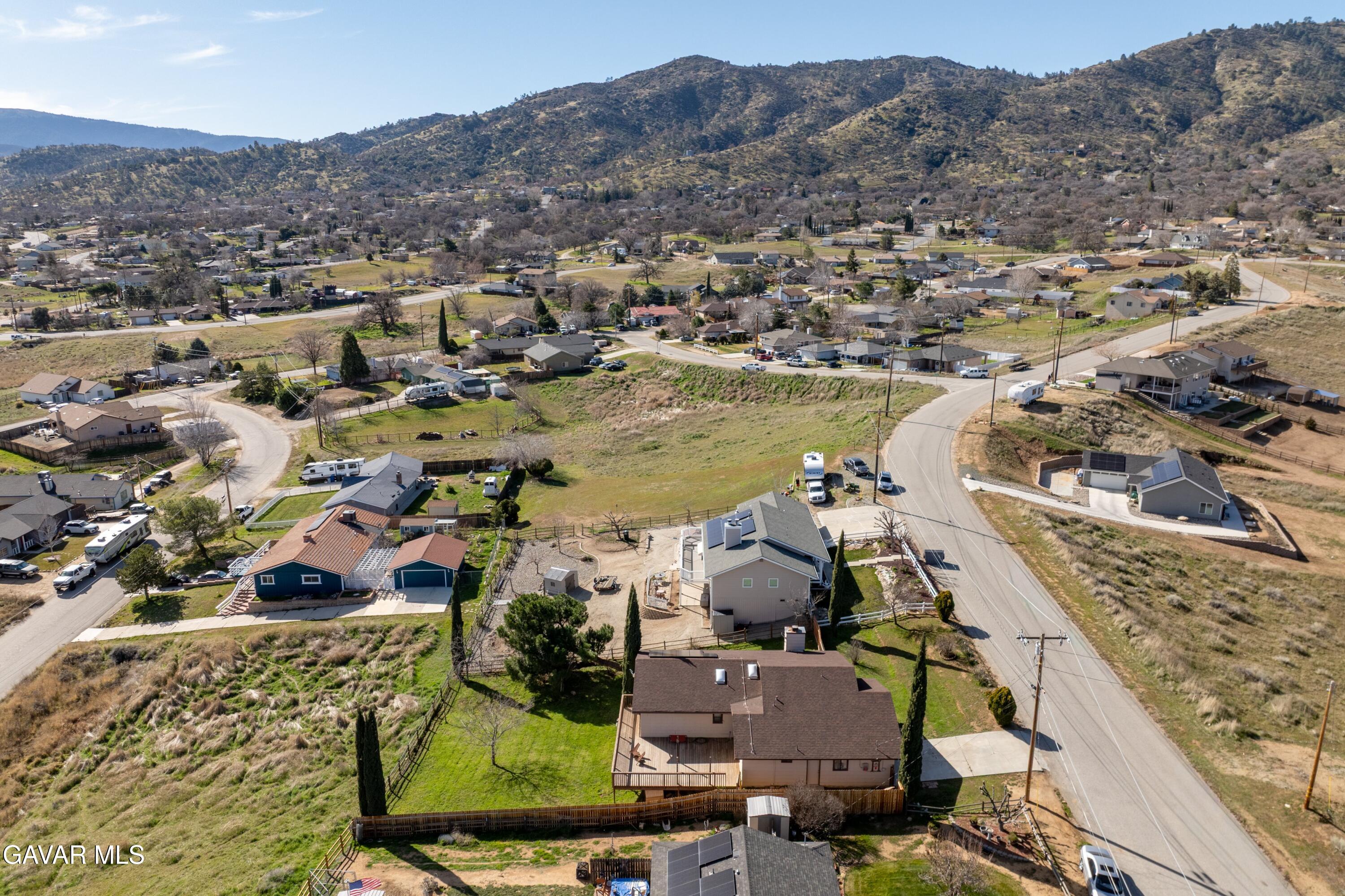 20812 Quail Springs Road Tehachapi, CA 93561 - Photo 23 of 30 31-DJI_0865-HDR