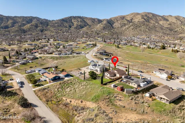 $379,999 | 20812 Quail Springs Road, Tehachapi, CA 93561