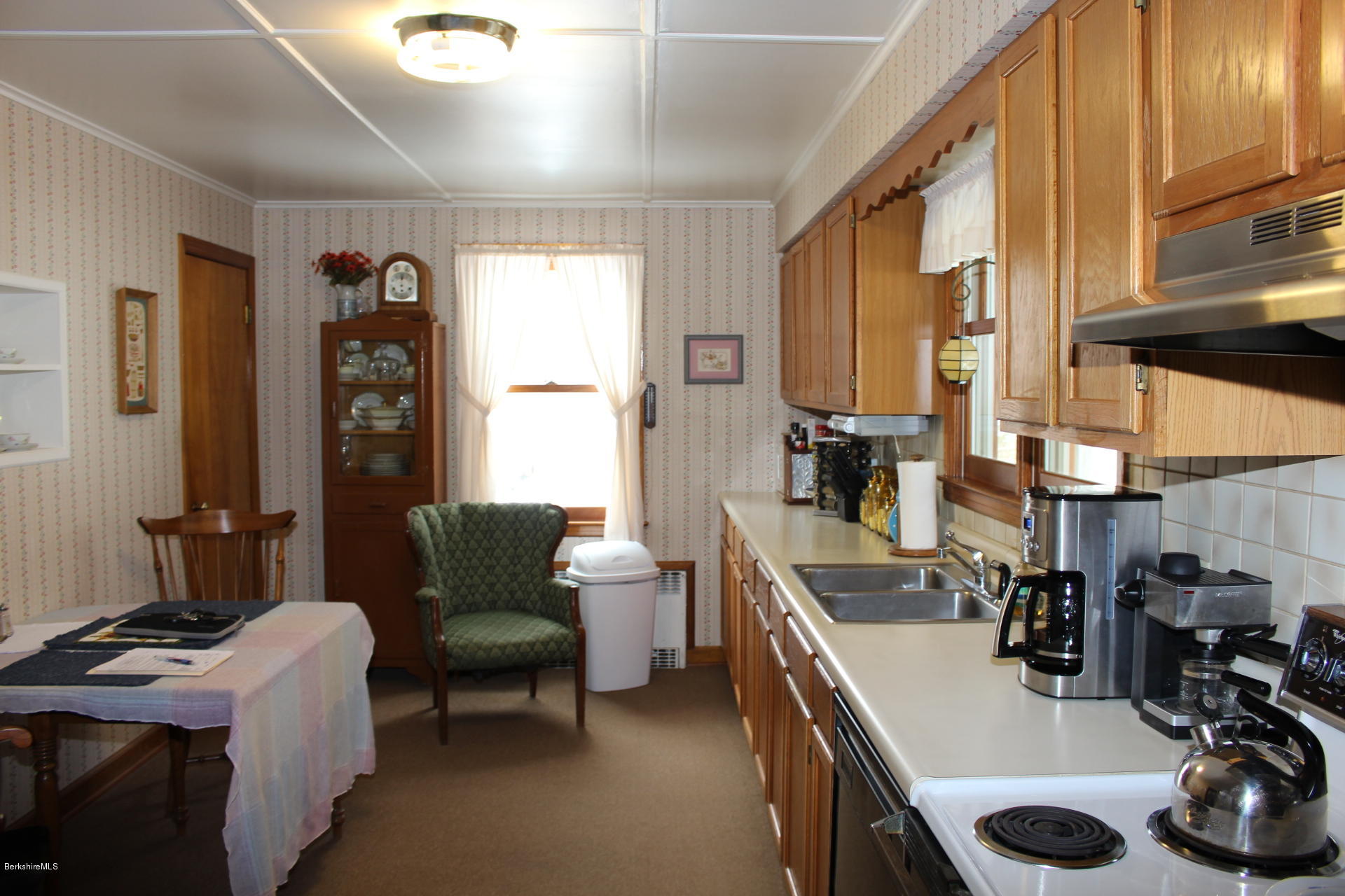 1256 Simonds Road Williamstown, MA 01267 - Photo 23 of 39 IMG_6188