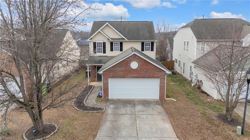 694 Winners Point Whitsett, NC 27377 - Photo 2 of 20
