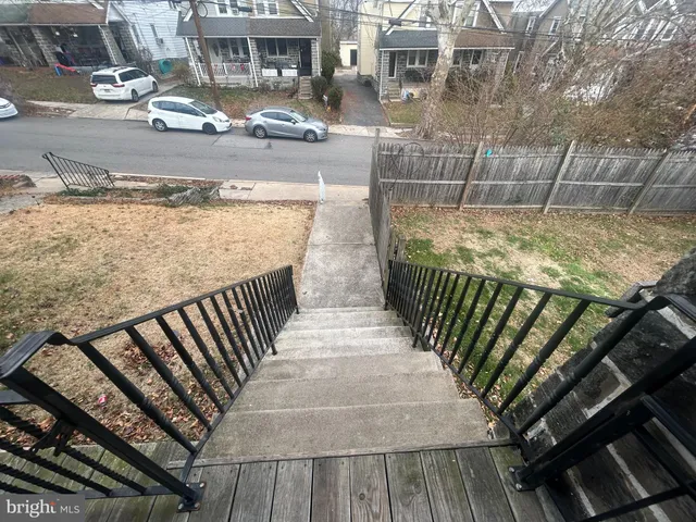 $220,000 | 7502 Parkview Road, Upper Darby, PA 19082