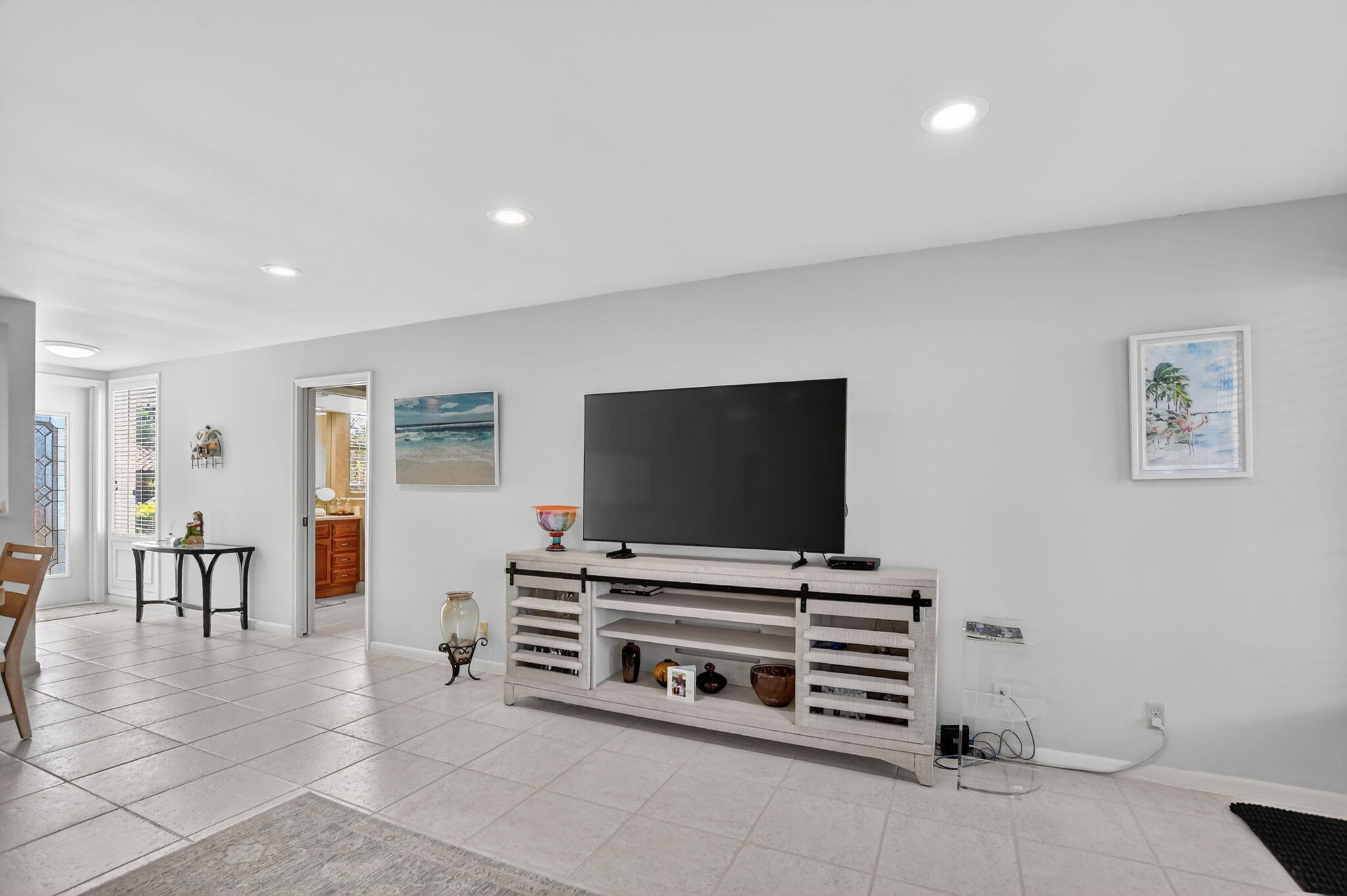 19809 Boca W Drive, Unit 4043 Boca Raton, FL 33434 - Photo 7 of 18 Living room