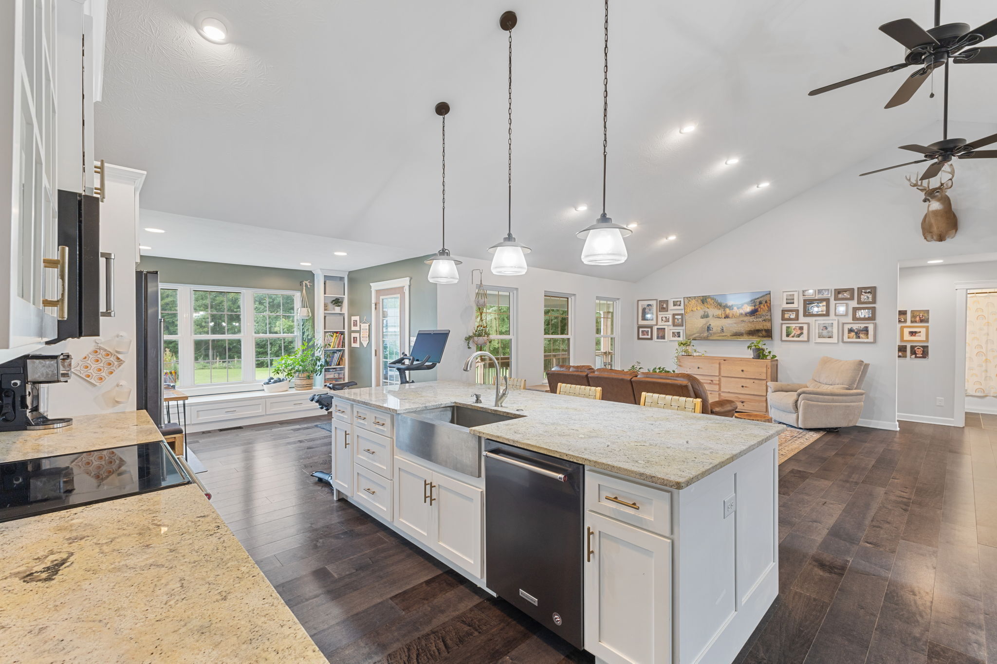 8301 North Hall Road Monrovia, IN 46157 - Photo 15 of 45 Gallery Image 15