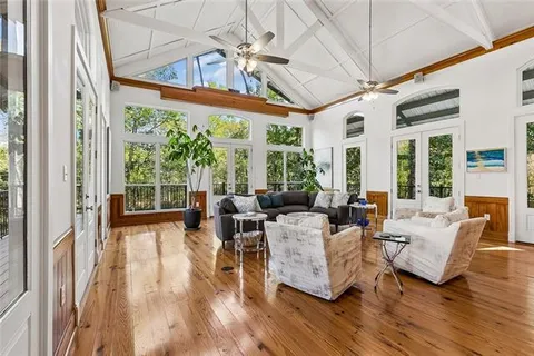 $1,299,000 | 480 Chase Court East, Mandeville, LA 70448