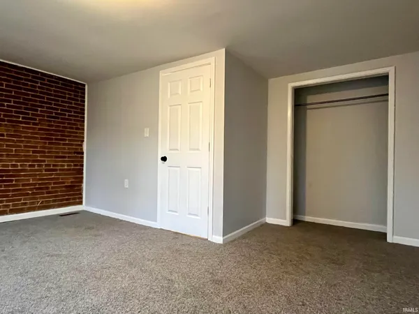 $147,900 | 25 East Franklin Street, Peru, IN 46970