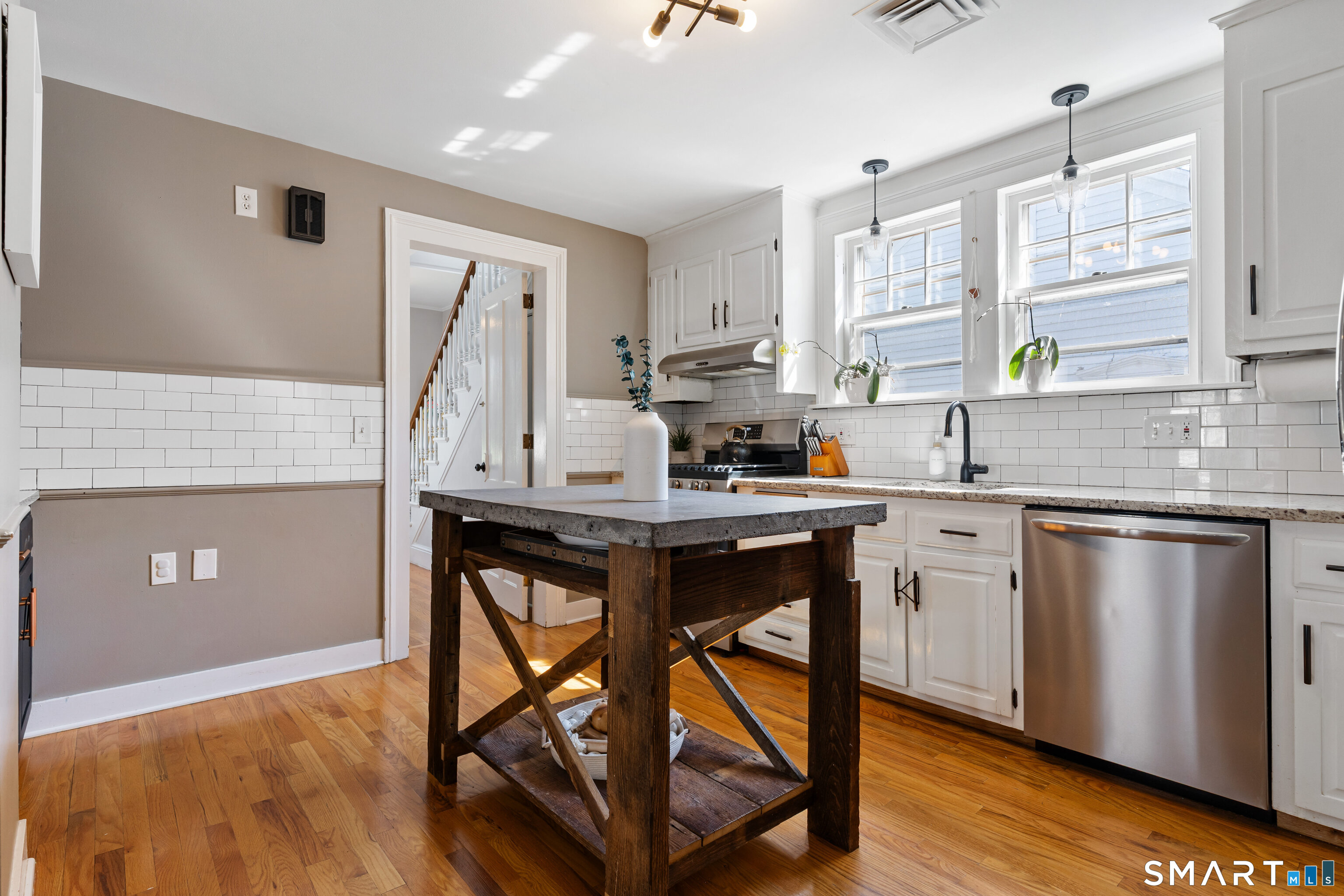65 South Main Street, Unit 1 Branford, CT 06405 - Photo 14 of 34