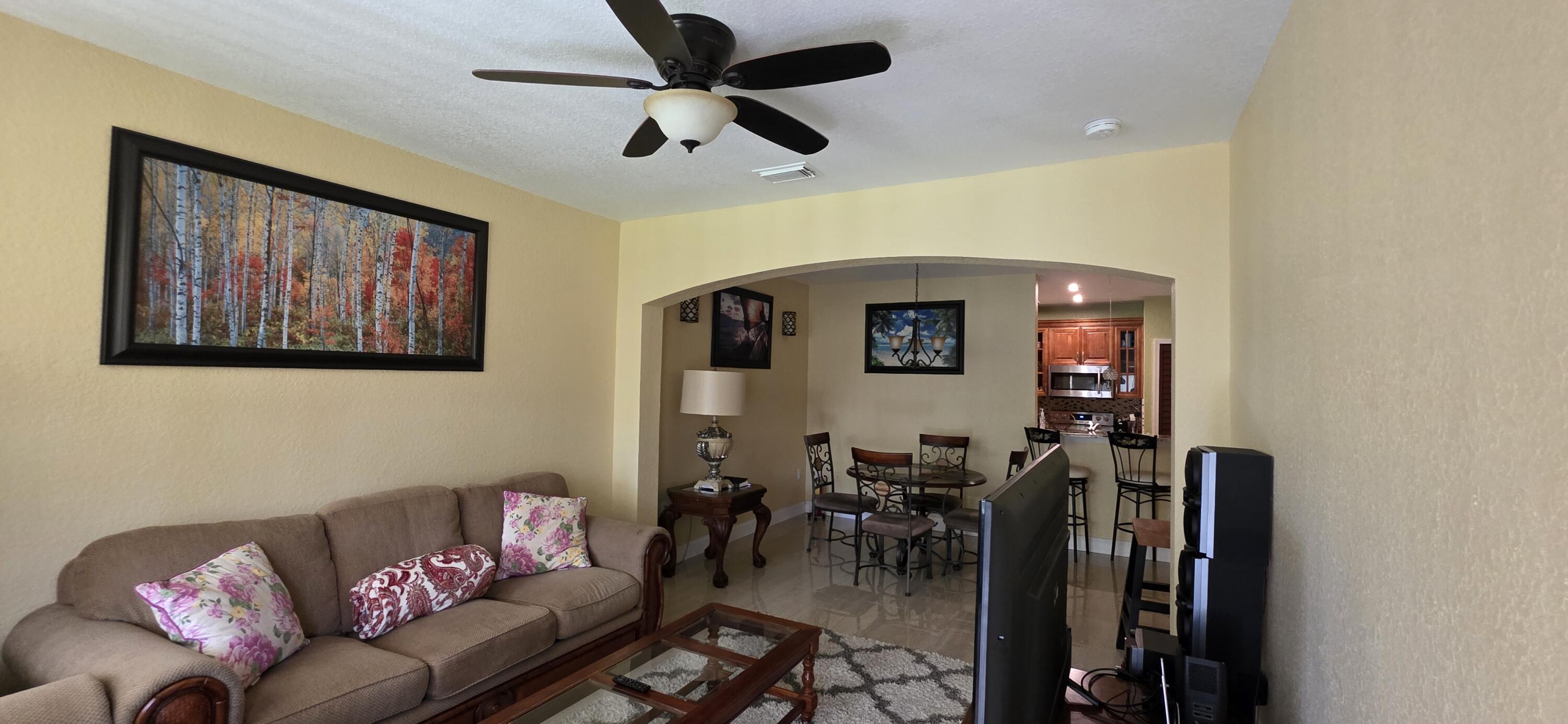 108 Southwest Peacock Boulevard, Unit 5205 Port St. Lucie, FL 34986 - Photo 11 of 33 20251017_140230