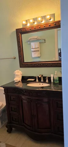 $2,250 | 108 Southwest Peacock Boulevard, Unit 5205, Port St. Lucie, FL 34986