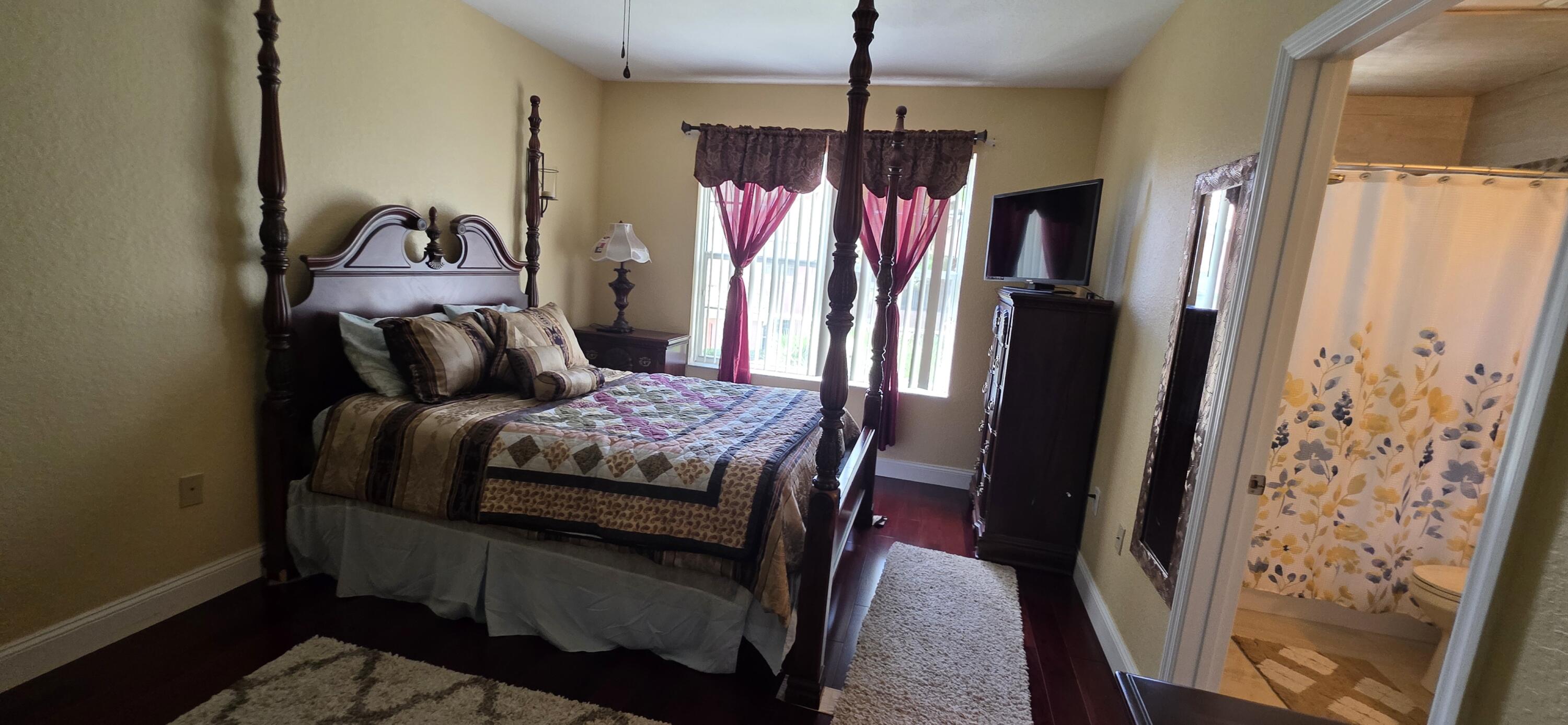 108 Southwest Peacock Boulevard, Unit 5205 Port St. Lucie, FL 34986 - Photo 20 of 33 20251017_140504