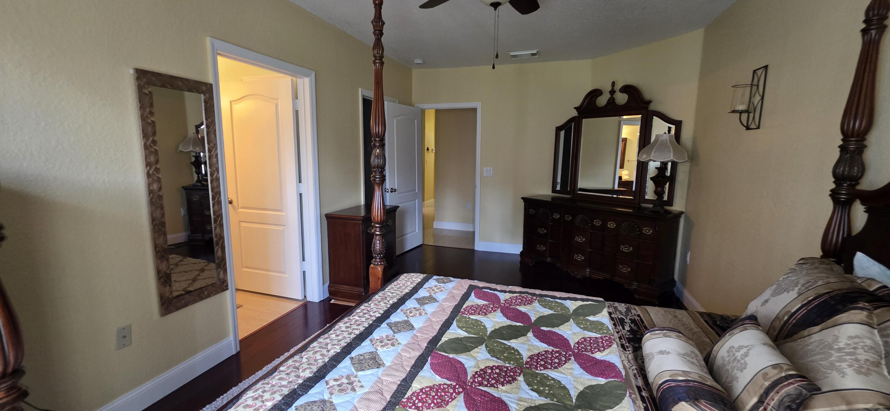 108 Southwest Peacock Boulevard, Unit 5205 Port St. Lucie, FL 34986 - Photo 23 of 33 20251017_140941