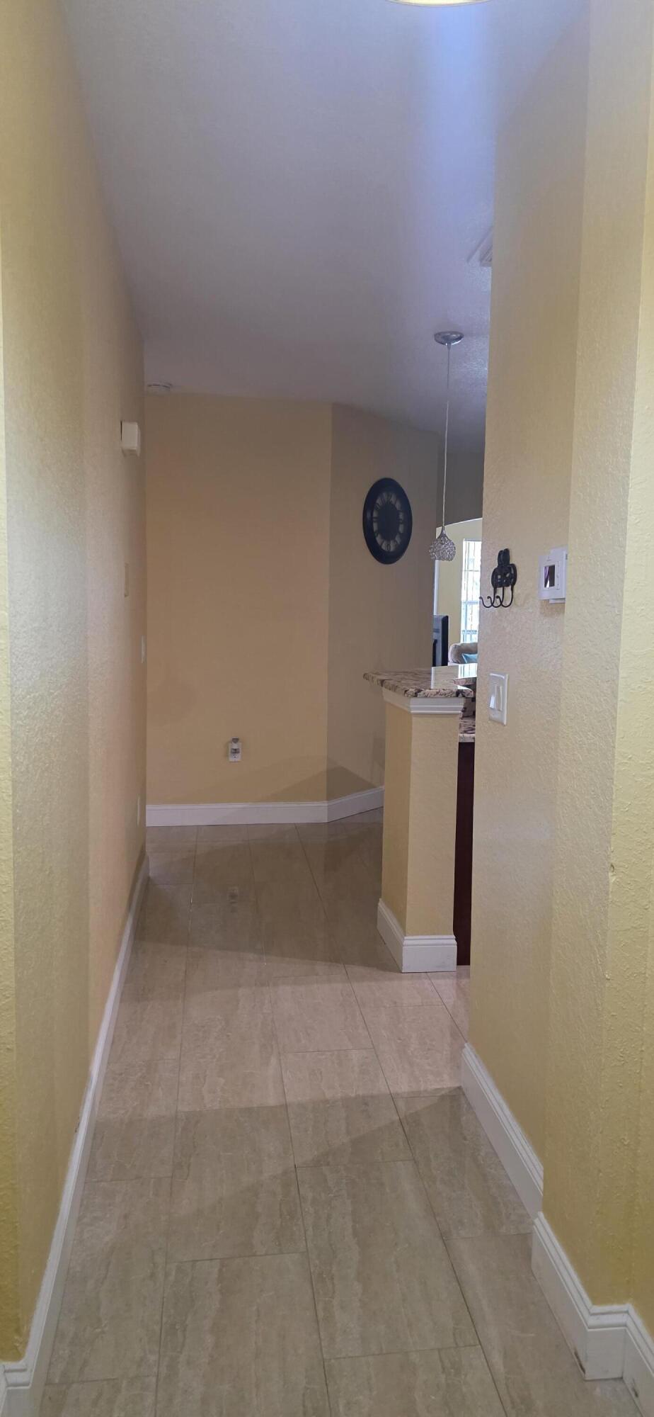 108 Southwest Peacock Boulevard, Unit 5205 Port St. Lucie, FL 34986 - Photo 7 of 33 20251017_140152