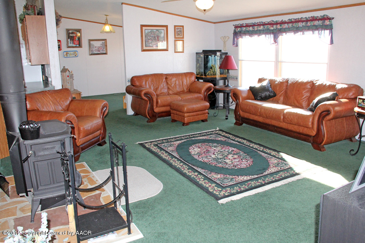 7500 Brickplant Road Amarillo, TX 79124 - Photo 4 of 36 Living Area 2
