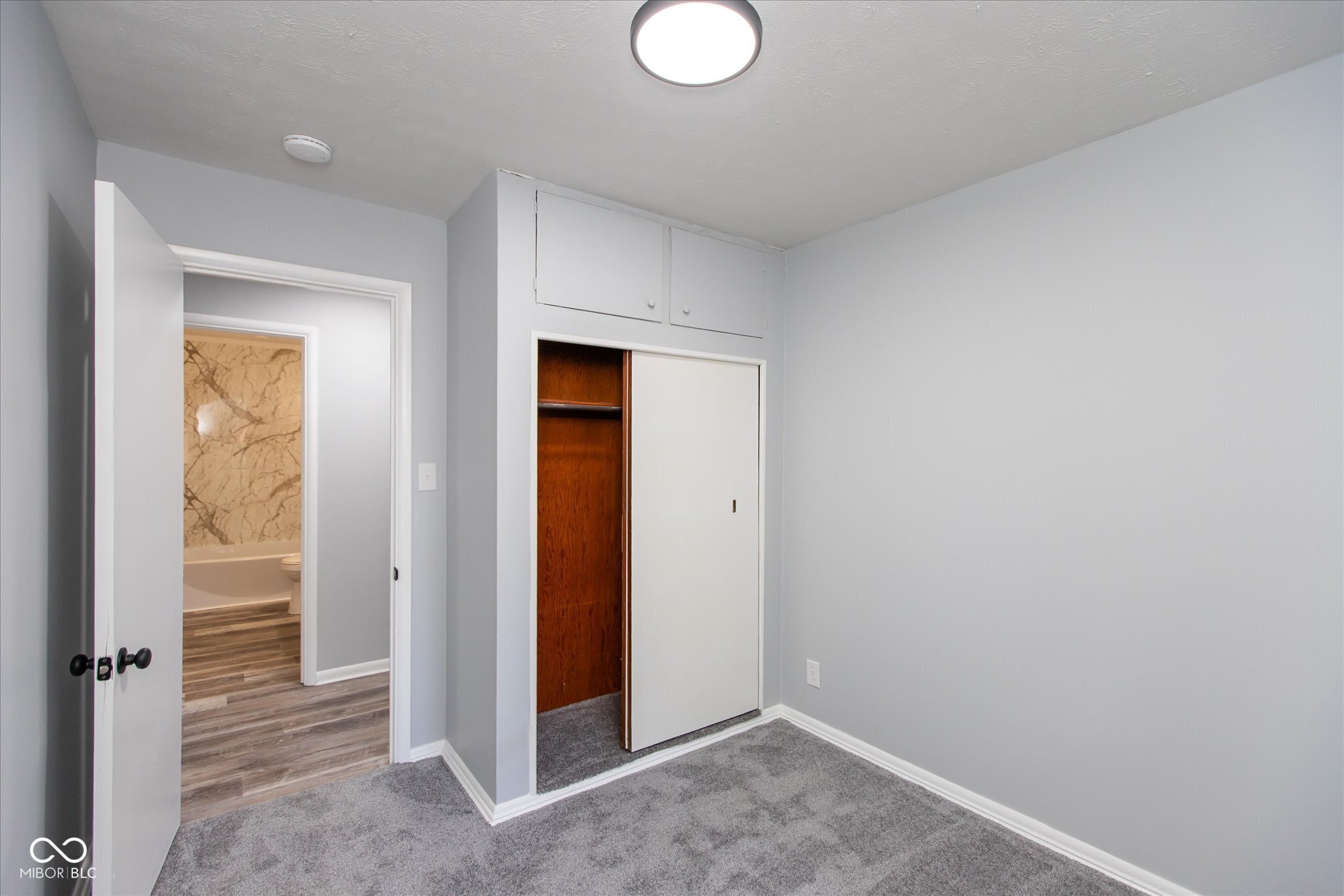 55 North Devon Avenue Indianapolis, IN 46219 - Photo 11 of 21