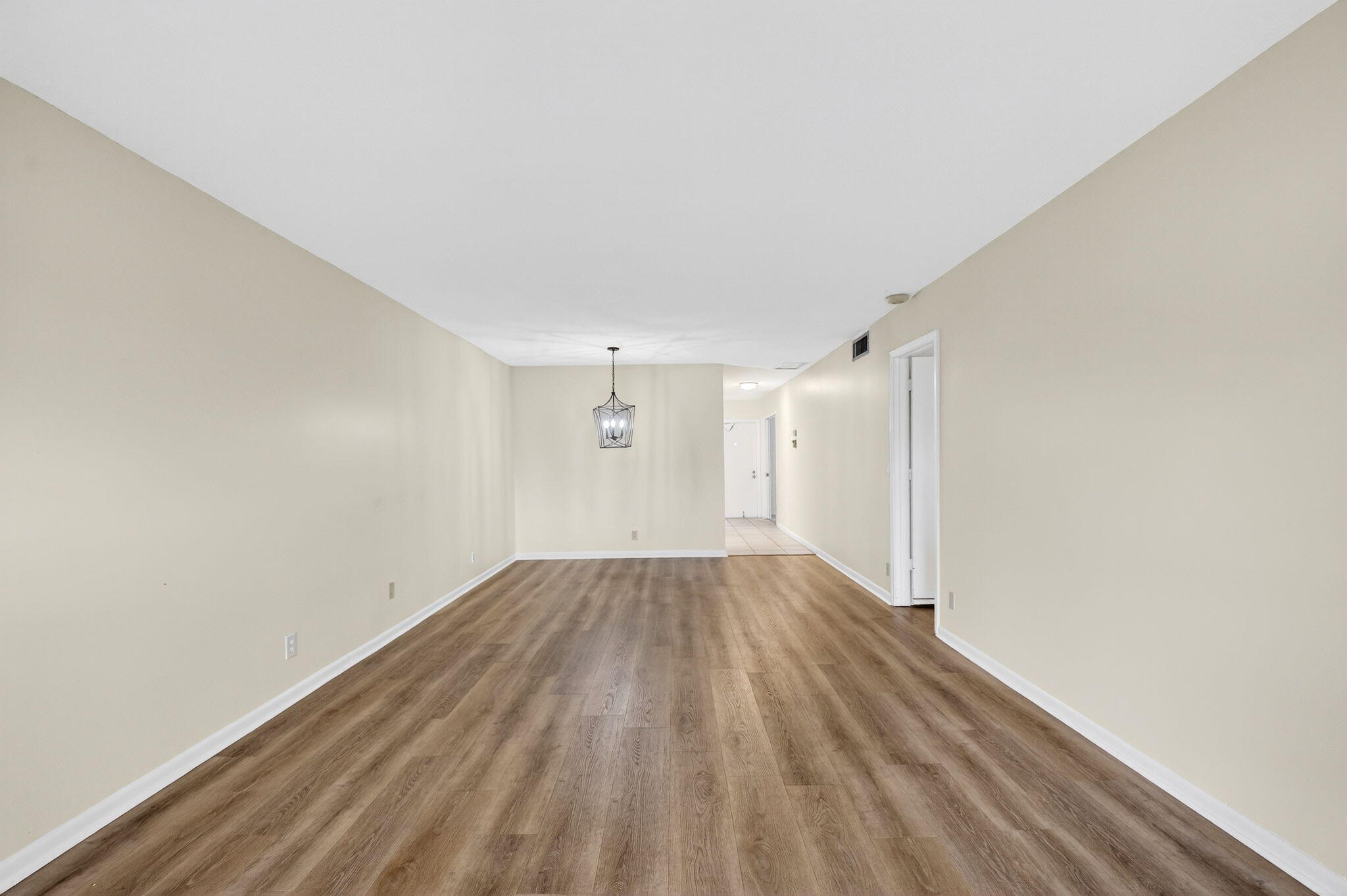 2840 Southwest 13th Street, Unit 103 Delray Beach, FL 33445 - Photo 12 of 72 9-web-or-mls-DSC_4567