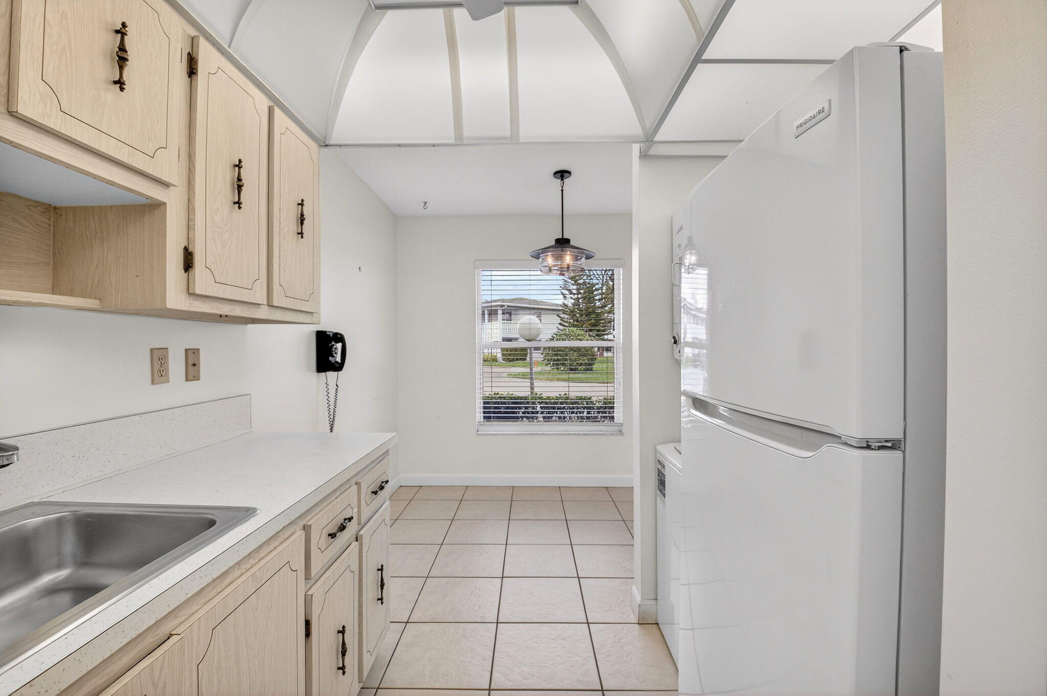 2840 Southwest 13th Street, Unit 103 Delray Beach, FL 33445 - Photo 16 of 72 13-web-or-mls-DSC_4588